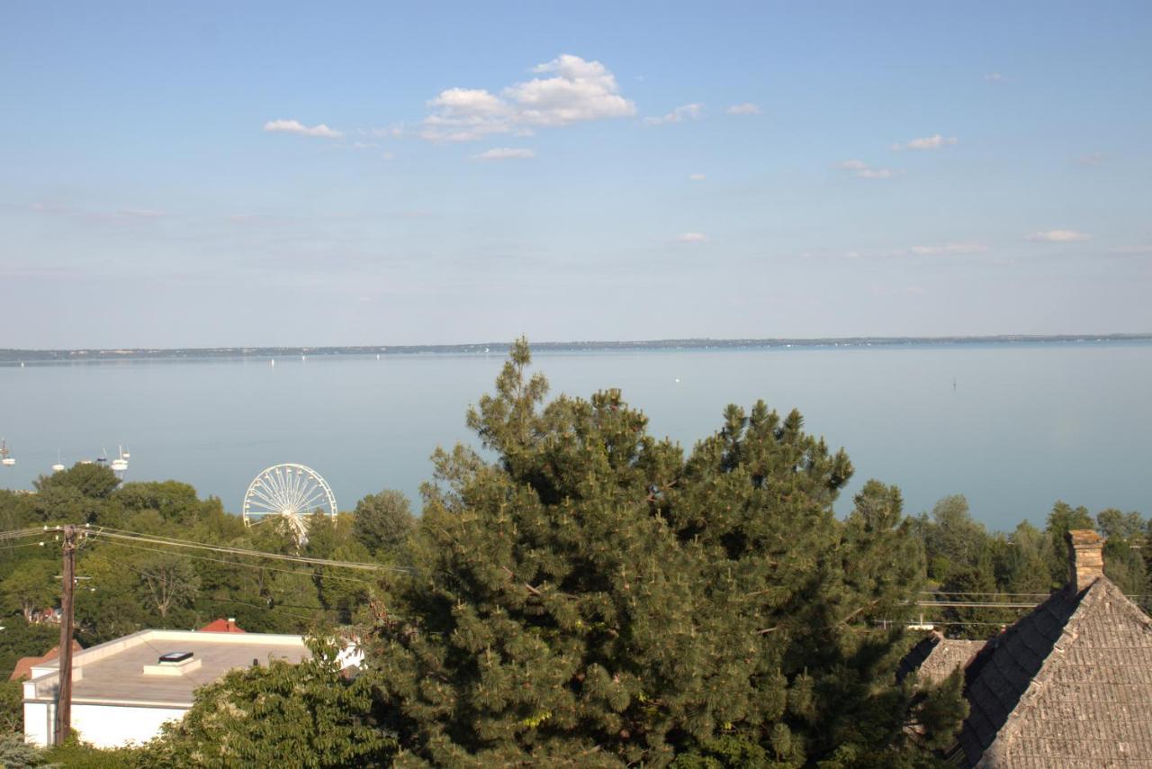 Gyoengyoem Apartman Balatonalmádi Extérieur photo