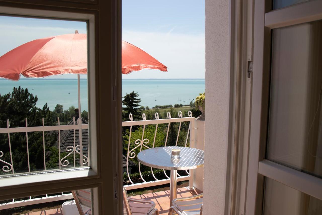 Gyoengyoem Apartman Balatonalmádi Extérieur photo